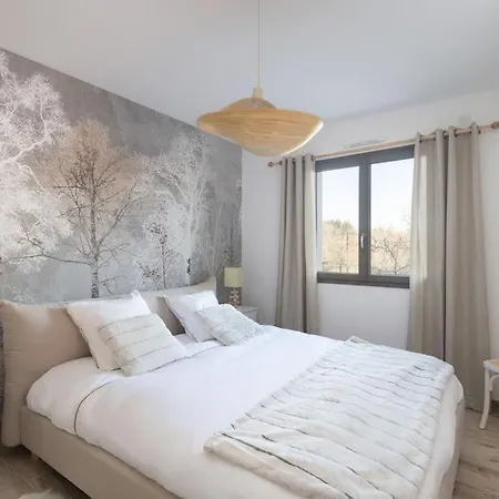 Feriehus Le Clos Du Chene, Maison Avec Sauna, Et Piscine Hadol