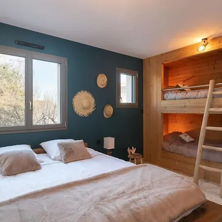 Le Clos Du Chene, Maison Avec Sauna, Et Piscine