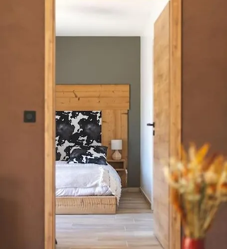 Le Clos Du Chene, Maison Avec Sauna, Et Piscine Prázdninový dům Hadol