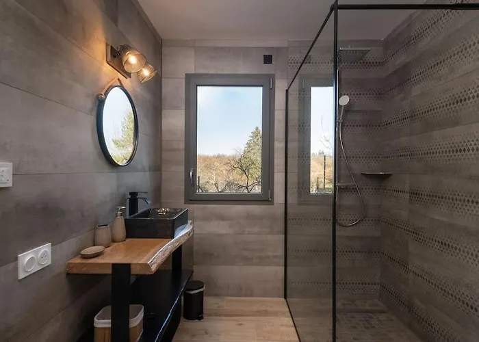 Le Clos Du Chene, Maison Avec Sauna, Et Piscine Prázdninový dům Hadol